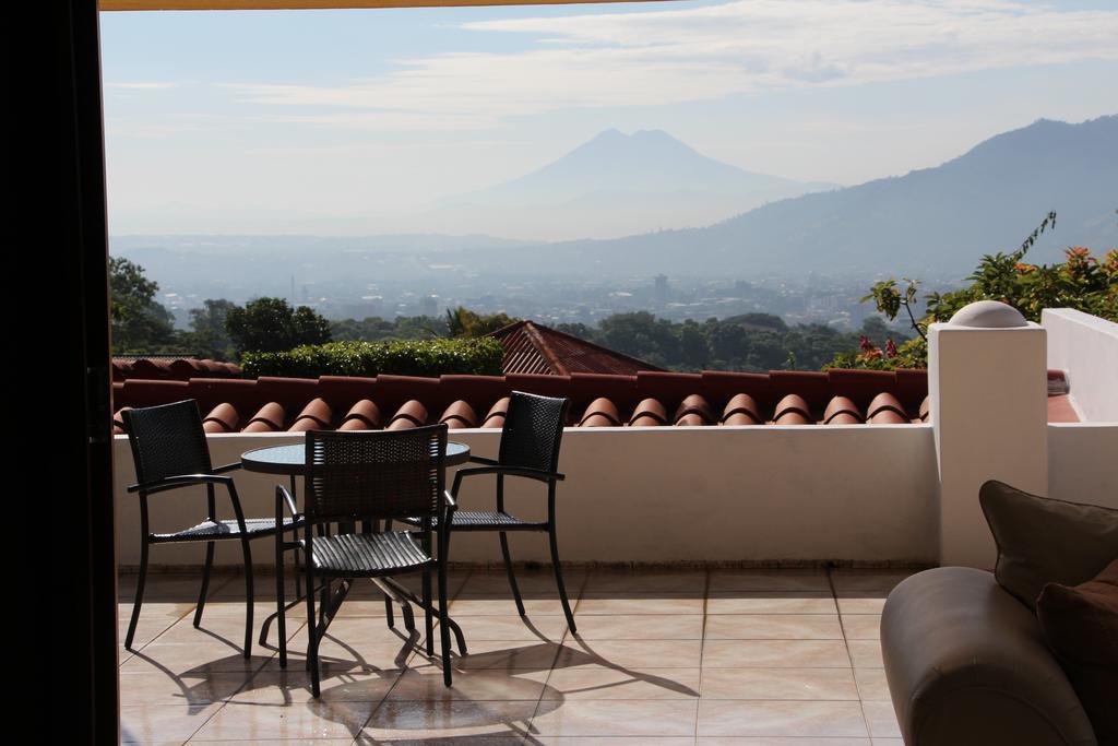 Hotel Boutique Valverde Cumbres De La Escalon Mejicanos Екстер'єр фото