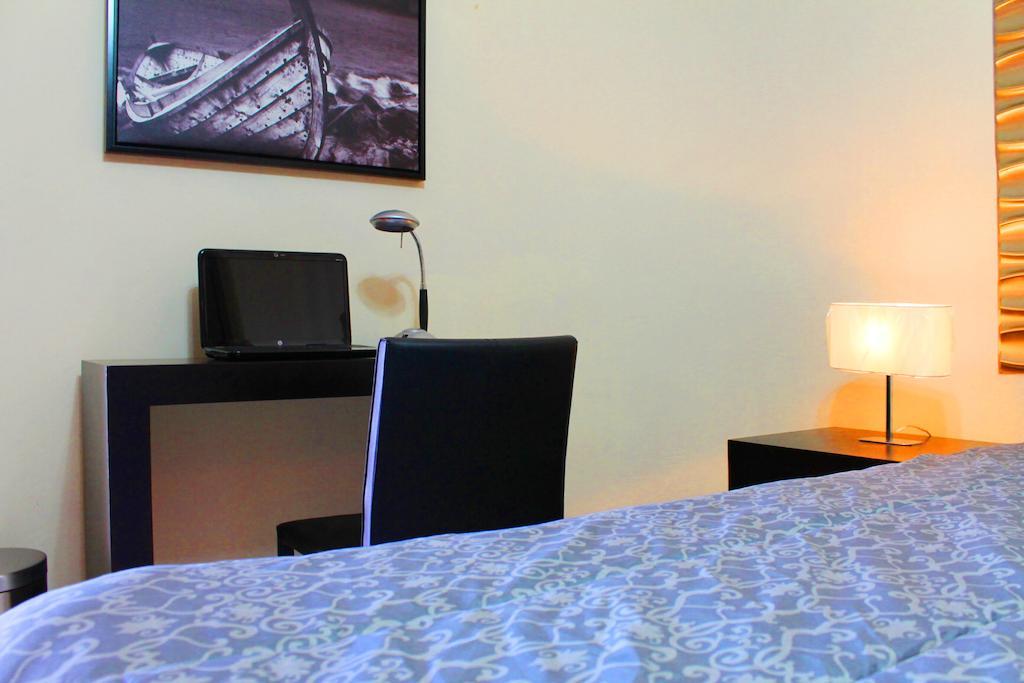 Hotel Boutique Valverde Cumbres De La Escalon Mejicanos Номер фото