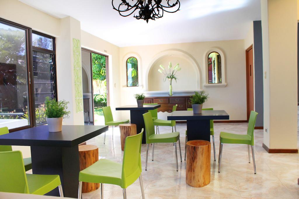 Hotel Boutique Valverde Cumbres De La Escalon Mejicanos Екстер'єр фото