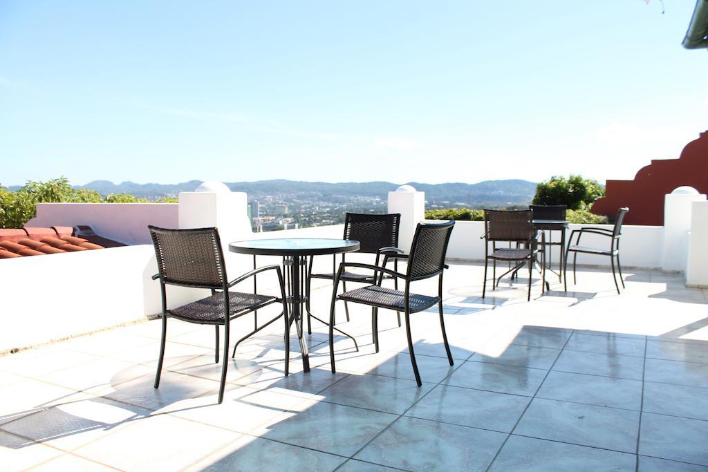 Hotel Boutique Valverde Cumbres De La Escalon Mejicanos Екстер'єр фото