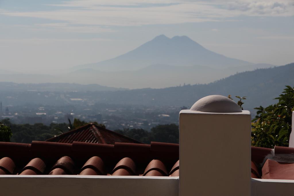 Hotel Boutique Valverde Cumbres De La Escalon Mejicanos Екстер'єр фото