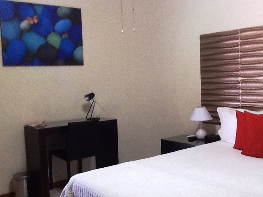 Hotel Boutique Valverde Cumbres De La Escalon Mejicanos Екстер'єр фото